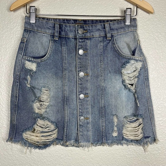 🔴 5 for $25! Free People Denim Mini Skirt Distressed Button Front Size 2 - Picture 2 of 11